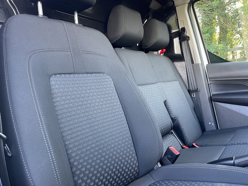 Ford Transit Connect 1.5 220 EcoBlue Trend Auto L1 Euro 6 (s/s) 5dr - U709