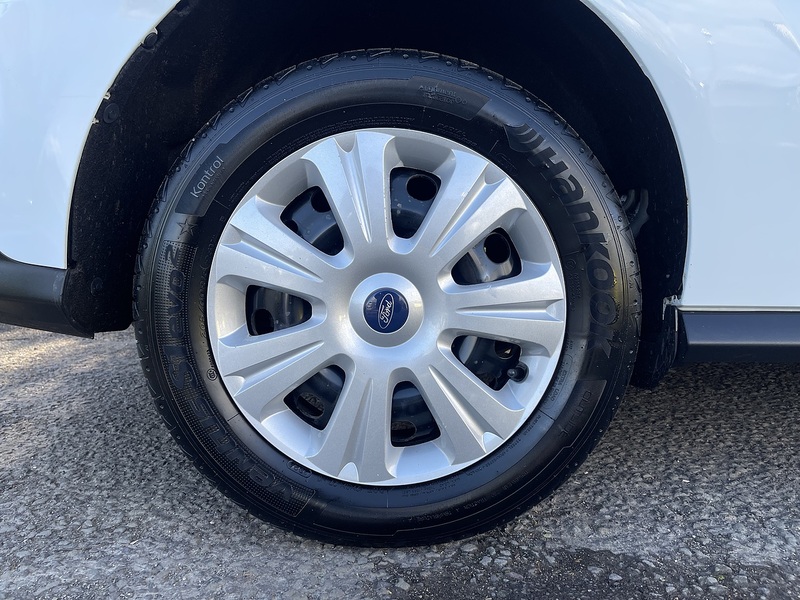 Ford Transit Connect 1.5 220 EcoBlue Trend Auto L1 Euro 6 (s/s) 5dr - U709