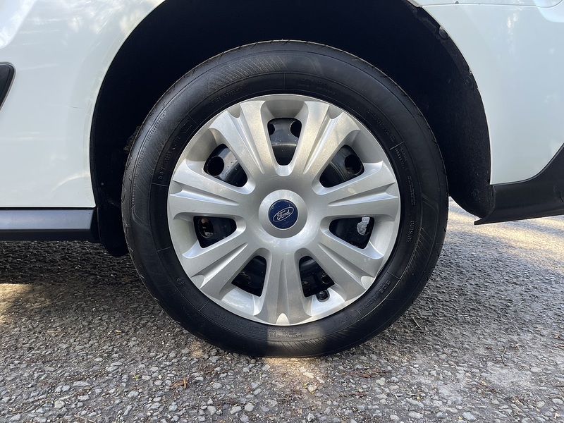 Ford Transit Connect 1.5 220 EcoBlue Trend Auto L1 Euro 6 (s/s) 5dr - U709