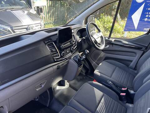 Ford Transit Custom 2.0 300 EcoBlue Limited L2 H1 Euro 6 (s/s) 5dr - U710