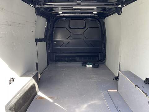 Ford Transit Custom 2.0 300 EcoBlue Limited L2 H1 Euro 6 (s/s) 5dr - U710