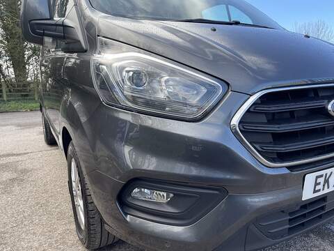 Ford Transit Custom 2.0 300 EcoBlue Limited L2 H1 Euro 6 (s/s) 5dr - U710