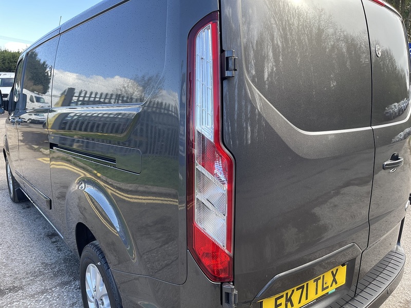 Ford Transit Custom 2.0 300 EcoBlue Limited L2 H1 Euro 6 (s/s) 5dr - U710