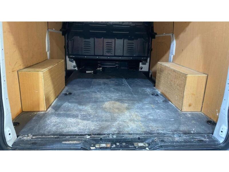 Mercedes-Benz eVito 116 e 66kWh Progressive Auto FWD L2 6dr (LWB) - U714