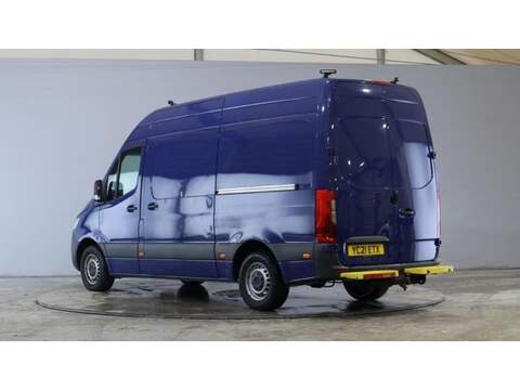 Mercedes-Benz Sprinter 2.0 315 CDI Progressive RWD L2 H2 Euro 6 (s/s) 5dr - U715