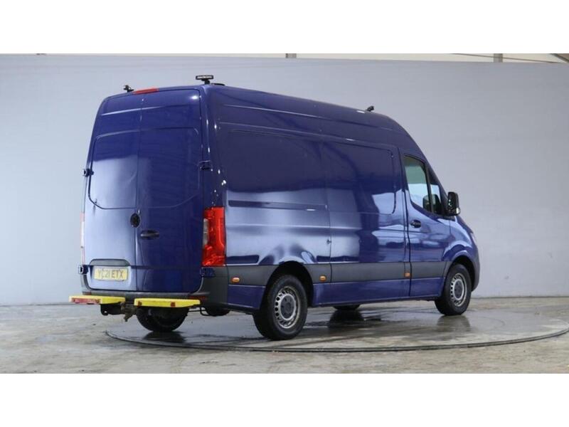 Mercedes-Benz Sprinter 2.0 315 CDI Progressive RWD L2 H2 Euro 6 (s/s) 5dr - U715