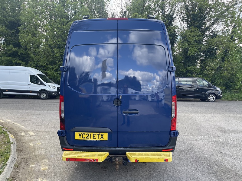 Mercedes-Benz Sprinter 2.0 315 CDI Progressive RWD L2 H2 Euro 6 (s/s) 5dr - U715