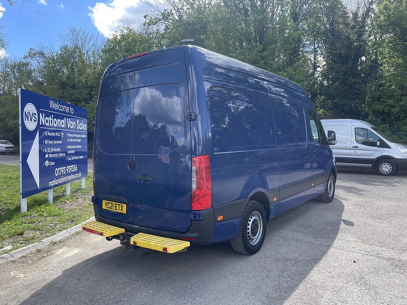 Mercedes-Benz Sprinter 2.0 315 CDI Progressive RWD L2 H2 Euro 6 (s/s) 5dr - U715