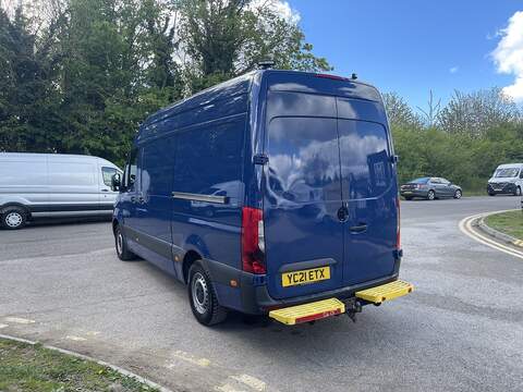 Mercedes-Benz Sprinter 2.0 315 CDI Progressive RWD L2 H2 Euro 6 (s/s) 5dr - U715