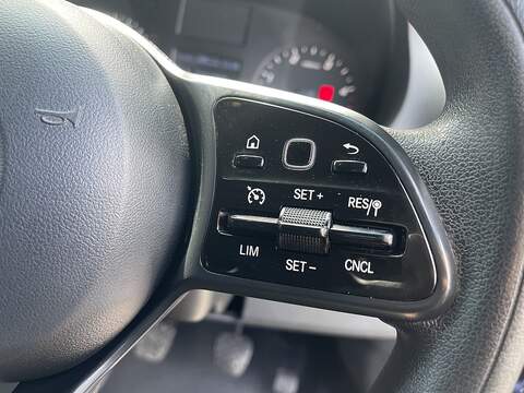 Mercedes-Benz Sprinter 2.0 315 CDI Progressive RWD L2 H2 Euro 6 (s/s) 5dr - U715