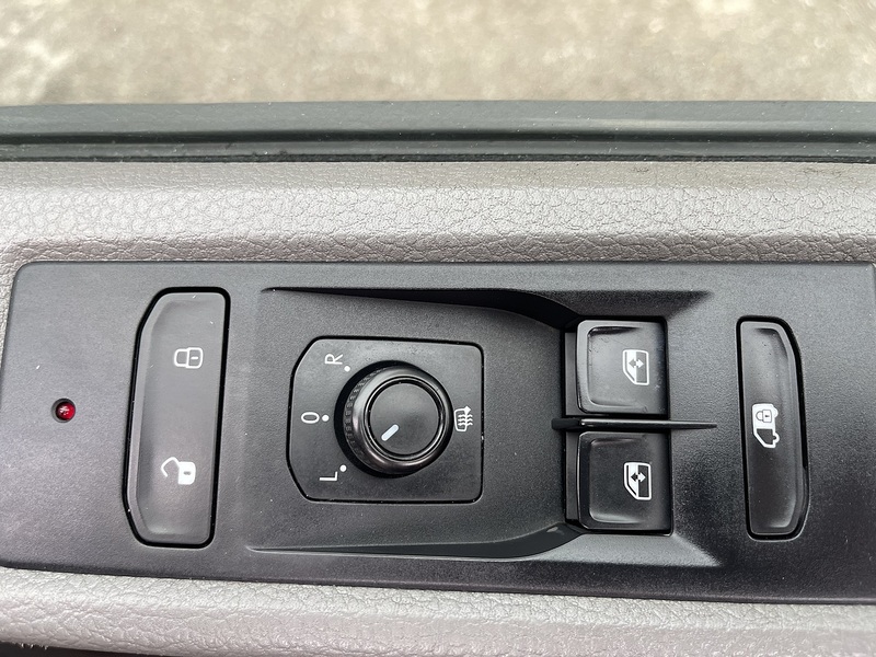 Volkswagen Transporter 2.0 TDI T28 Startline FWD SWB Euro 6 (s/s) 5dr - U717