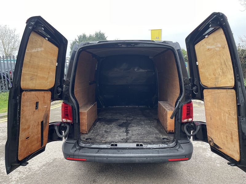 Volkswagen Transporter 2.0 TDI T28 Startline FWD SWB Euro 6 (s/s) 5dr - U717