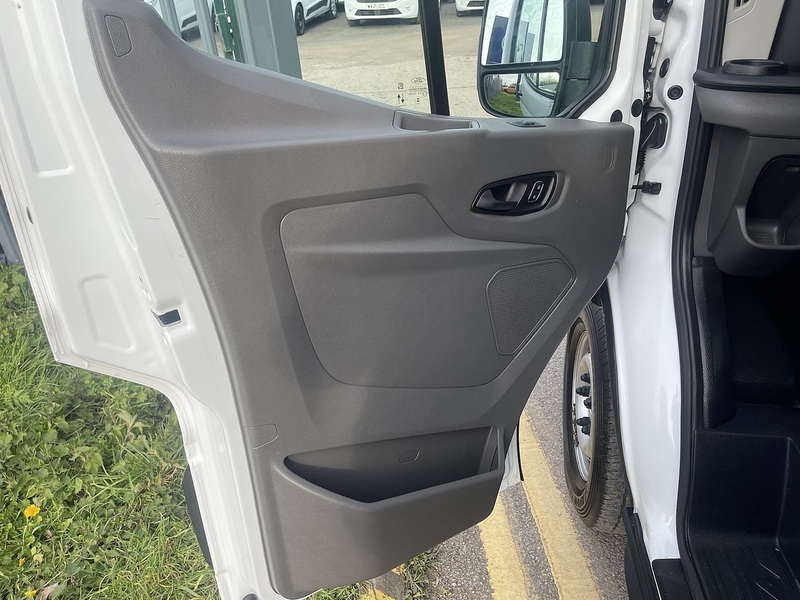 Ford Transit 2.0 350 EcoBlue Leader FWD L3 H3 Euro 6 (s/s) 5dr - U720
