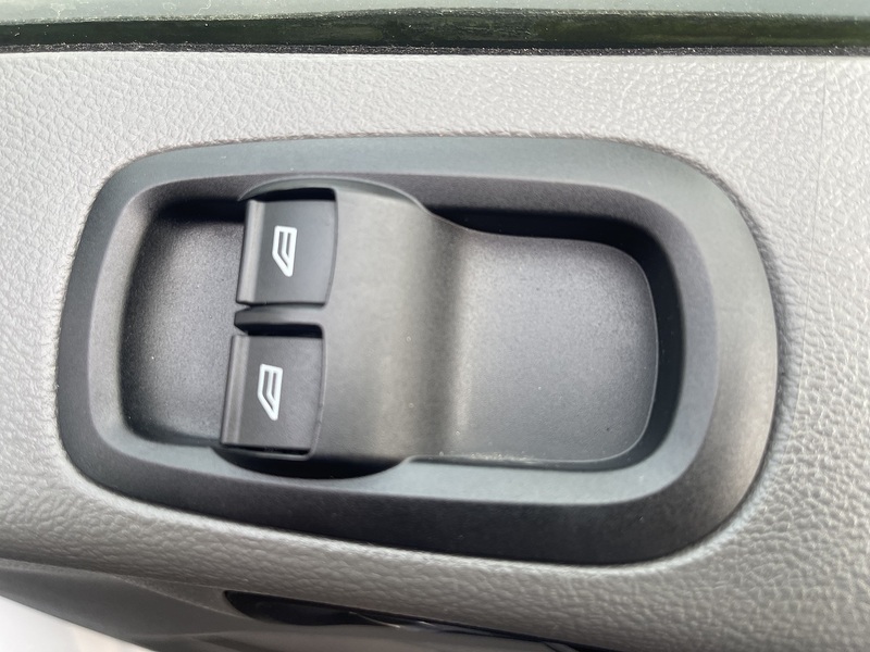 Ford Transit 2.0 350 EcoBlue Leader FWD L3 H3 Euro 6 (s/s) 5dr - U720