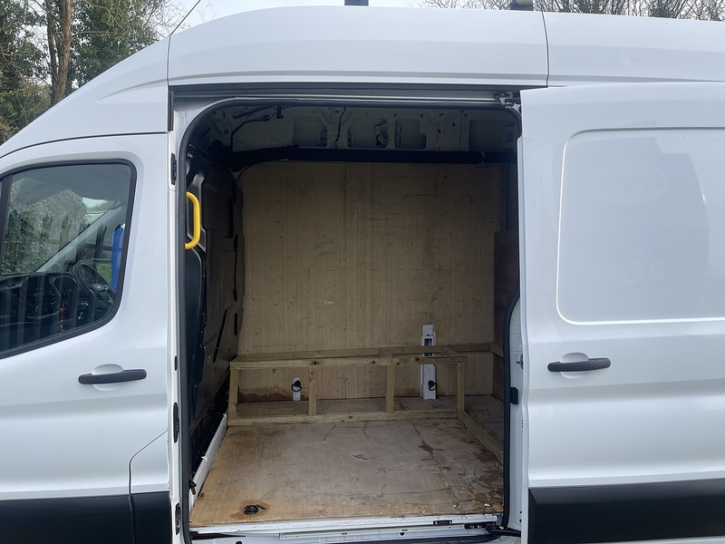 Ford Transit 2.0 350 EcoBlue Leader FWD L3 H3 Euro 6 (s/s) 5dr - U720
