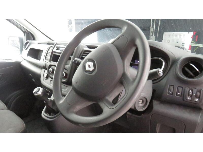 Renault Trafic 2.0 dCi ENERGY 30 Business+ LWB Standard Roof Euro 6 (s/s) 5dr - U721