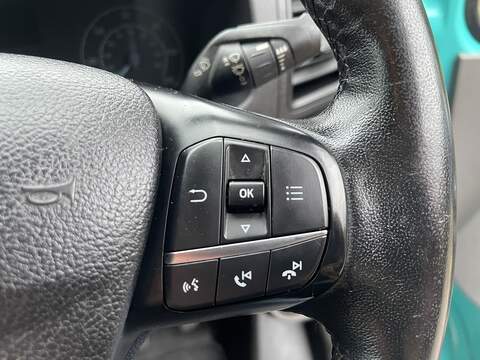 Ford Transit Custom 2.0 320 EcoBlue Trend Auto L1 H2 Euro 6 (s/s) 5dr - U723