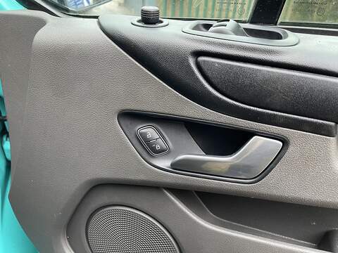 Ford Transit Custom 2.0 320 EcoBlue Trend Auto L1 H2 Euro 6 (s/s) 5dr - U723