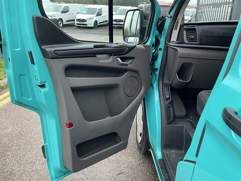 Ford Transit Custom 2.0 320 EcoBlue Trend Auto L1 H2 Euro 6 (s/s) 5dr - U723