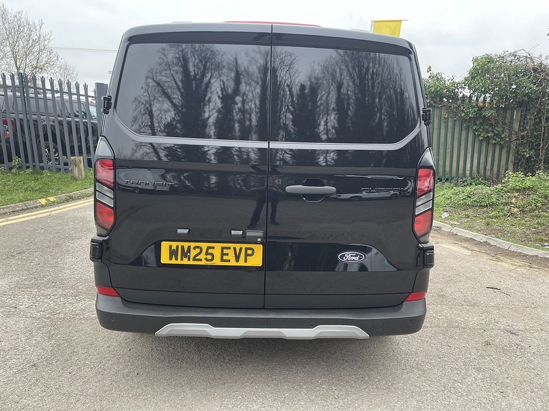 Ford Transit Custom 2.0 320 EcoBlue Trail L1 H1 Euro 6 (s/s) 5dr - U725