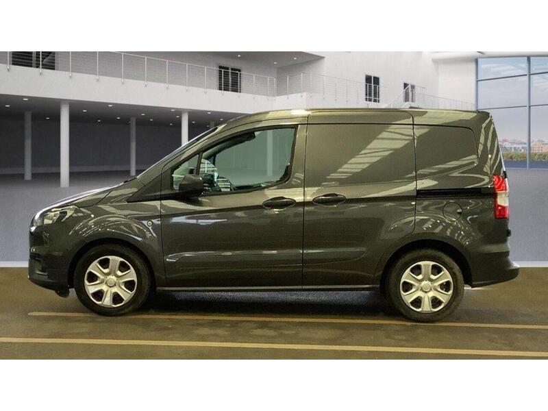 Ford Transit Courier 1.0 EcoBoost Trend L1 Euro 6 5dr - U729