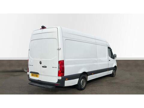 Mercedes-Benz Sprinter 2.0 315 CDI Progressive RWD L3 H2 Euro 6 (s/s) 5dr - U733