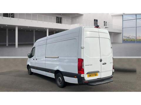 Mercedes-Benz Sprinter 2.0 315 CDI Progressive RWD L3 H2 Euro 6 (s/s) 5dr - U733