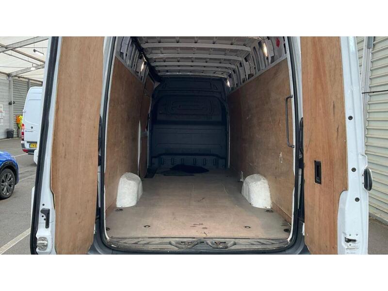 Mercedes-Benz Sprinter 2.0 315 CDI Progressive RWD L3 H2 Euro 6 (s/s) 5dr - U733