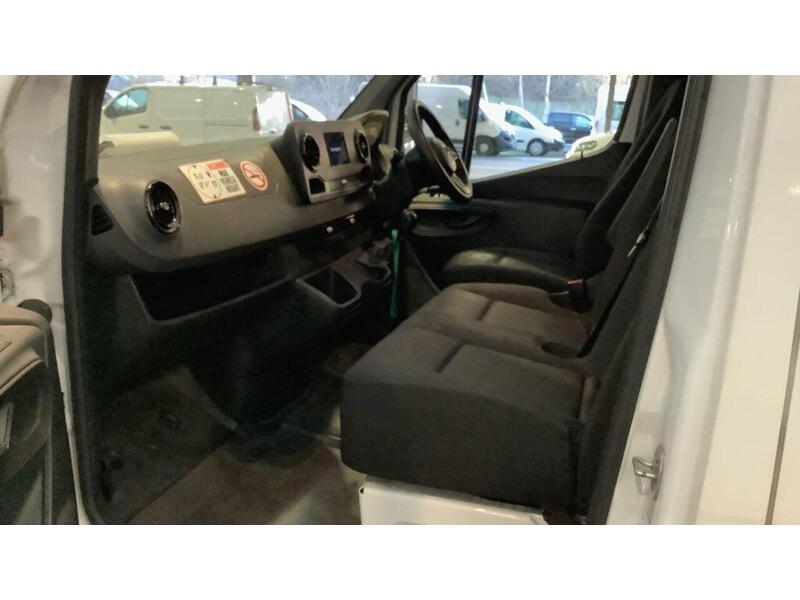 Mercedes-Benz Sprinter 2.0 315 CDI Progressive RWD L3 H2 Euro 6 (s/s) 5dr - U735