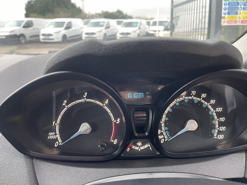 Ford Fiesta Van 1.5 TDCi Panel Van 3dr - U736