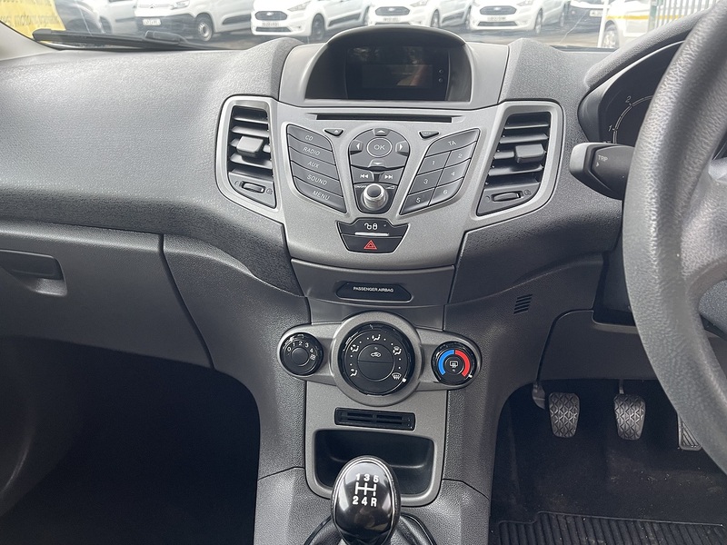 Ford Fiesta Van 1.5 TDCi Panel Van 3dr - U736