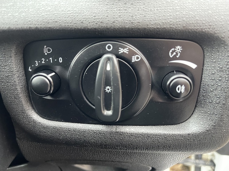 Ford Fiesta Van 1.5 TDCi Panel Van 3dr - U736