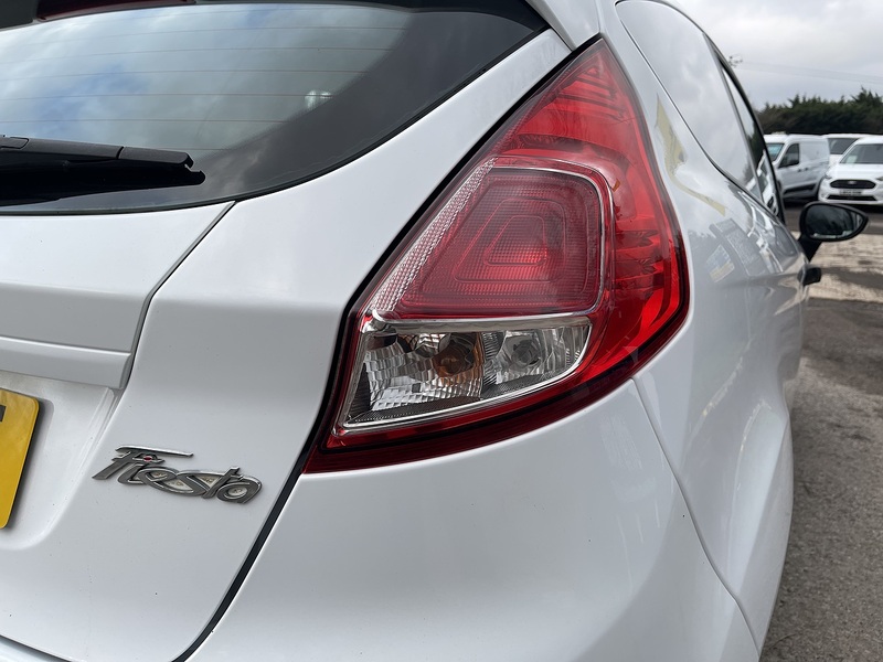 Ford Fiesta Van 1.5 TDCi Panel Van 3dr - U736