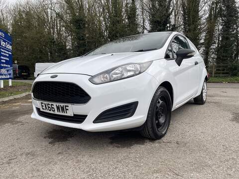 Ford Fiesta Van 1.5 TDCi Panel Van 3dr - U736