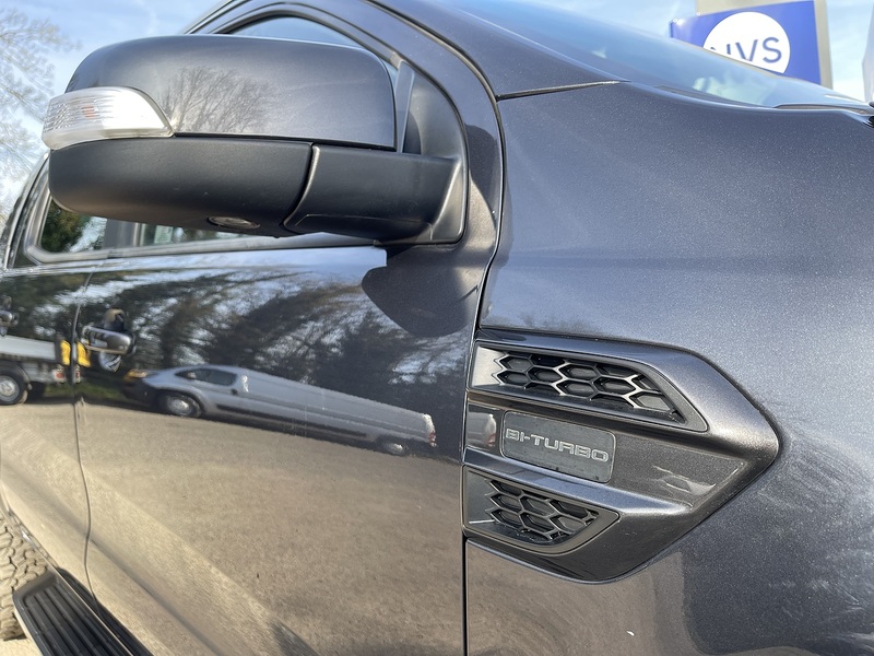 Ford Ranger 2.0 EcoBlue Wildtrak Auto 4WD Euro 6 (s/s) 4dr - U743