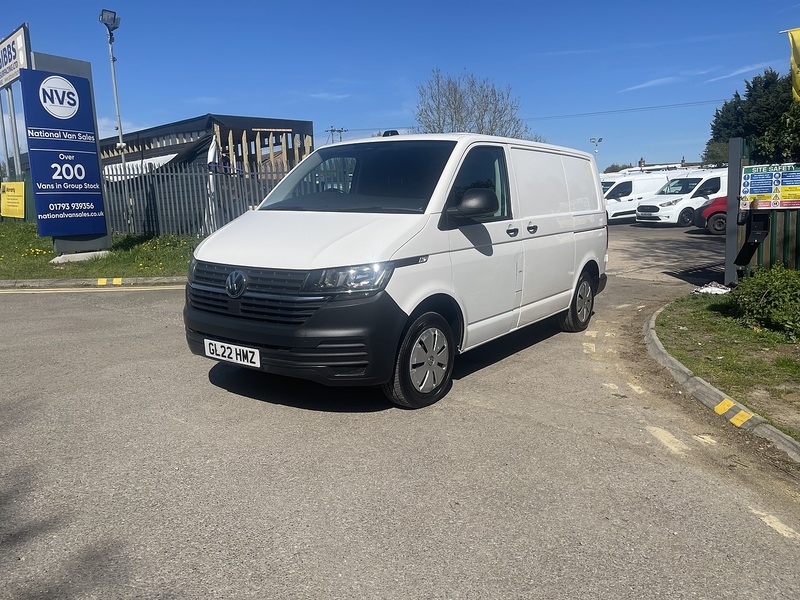 Volkswagen Transporter Transporter Startline Panel Van 1 Manual Diesel - U745