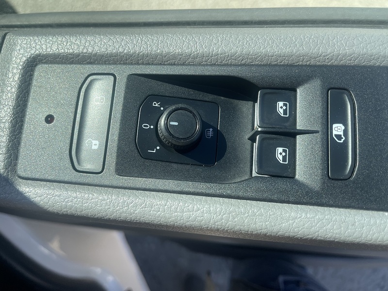 Volkswagen Transporter Transporter Startline Panel Van 1 Manual Diesel - U745