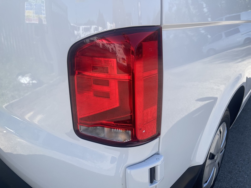 Volkswagen Transporter Transporter Startline Panel Van 1 Manual Diesel - U745