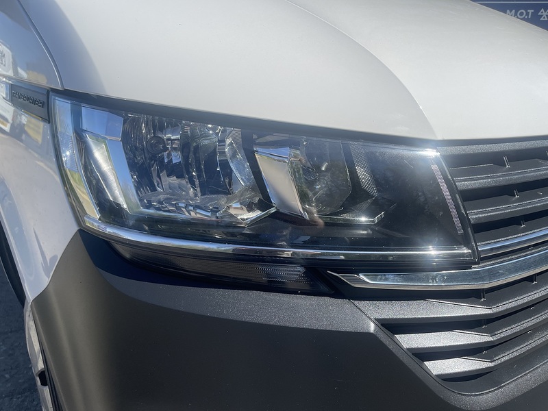 Volkswagen Transporter Transporter Startline Panel Van 1 Manual Diesel - U745