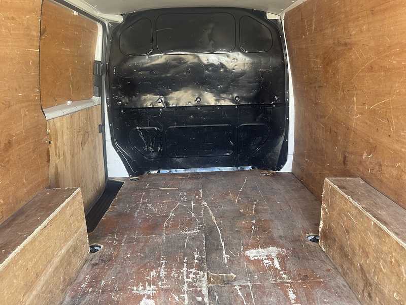 Volkswagen Transporter Transporter Startline Panel Van 1 Manual Diesel - U745