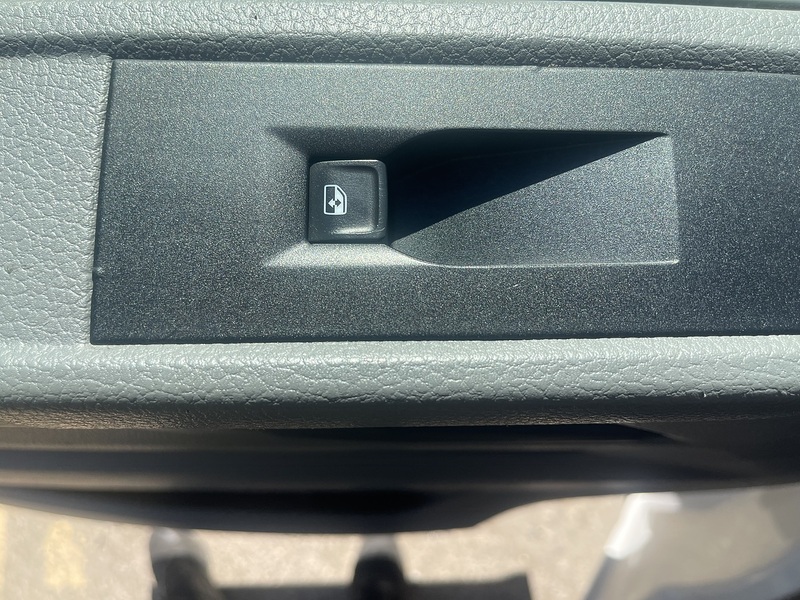 Volkswagen Transporter Transporter Startline Panel Van 1 Manual Diesel - U745