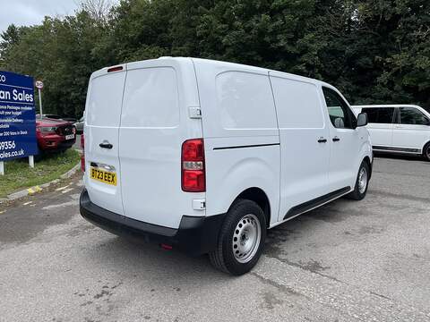 Peugeot Expert 1.5 BlueHDi 1000 Professional Premium + Standard Panel Van MWB Euro 6 (s/s) 6dr - U746