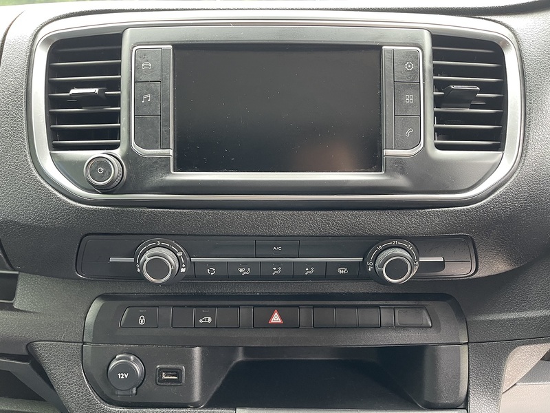 Peugeot Expert 1.5 BlueHDi 1000 Professional Premium + Standard Panel Van MWB Euro 6 (s/s) 6dr - U746