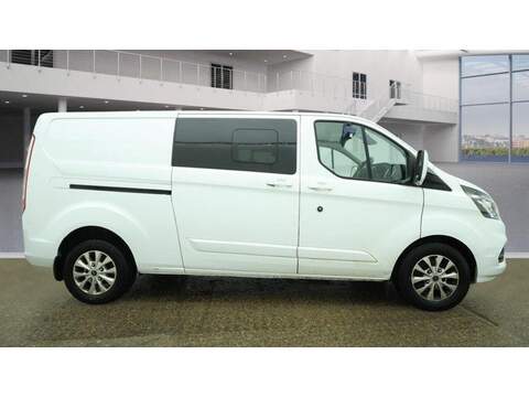 Ford Transit Custom 2.0 320 EcoBlue Limited Crew Van L2 H1 Euro 6 (s/s) 5dr (6 Seat) - U751