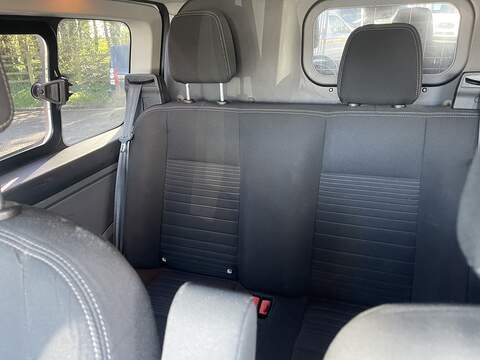 Ford Transit Custom 2.0 320 EcoBlue Limited Crew Van L2 H1 Euro 6 (s/s) 5dr (6 Seat) - U751