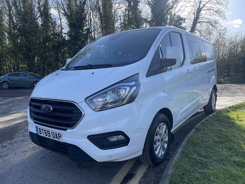 Ford Transit Custom 2.0 320 EcoBlue Limited Crew Van L2 H1 Euro 6 (s/s) 5dr (6 Seat) - U751