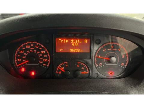 Peugeot Boxer 2.2 BlueHDi 335 Professional L3 H2 Euro 6 (s/s) 5dr - U752