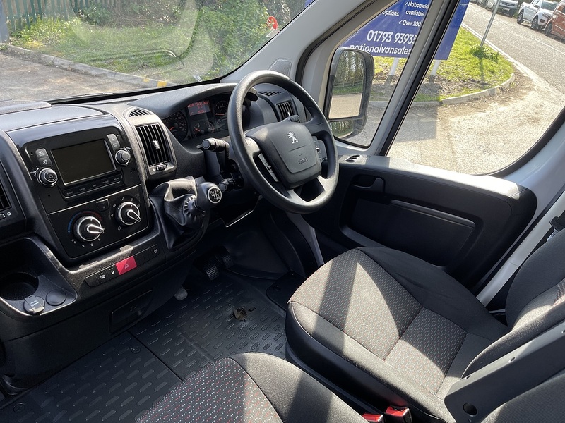 Peugeot Boxer 2.2 BlueHDi 335 Professional L3 H2 Euro 6 (s/s) 5dr - U752