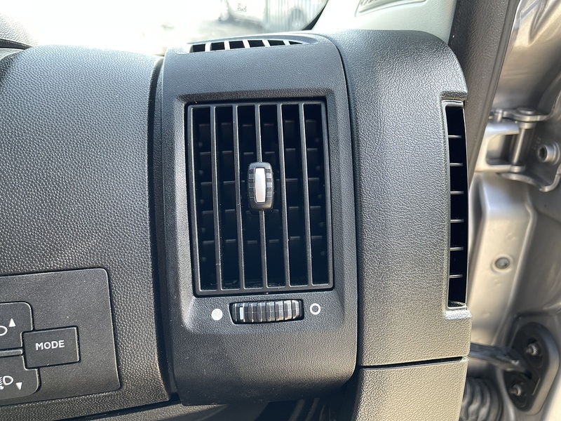 Peugeot Boxer 2.2 BlueHDi 335 Professional L3 H2 Euro 6 (s/s) 5dr - U752