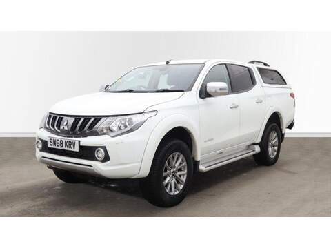 Mitsubishi L200 2.4 DI-D DC Warrior Auto 4WD Euro 6 4dr - U753